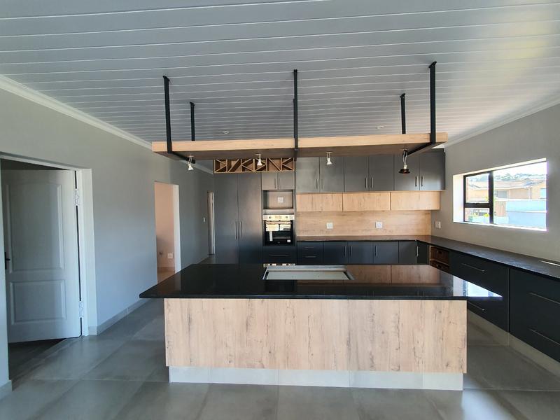 3 Bedroom Property for Sale in Dana Bay Western Cape